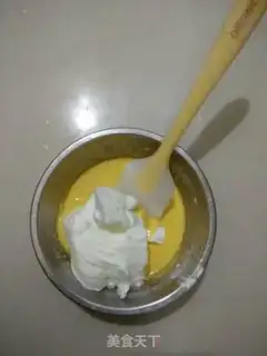 Make Japanese strawberry cake step 3
