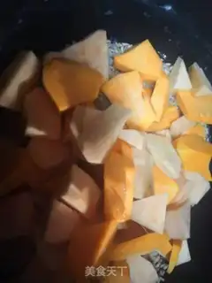 Make Potato pumpkin porridge step 2