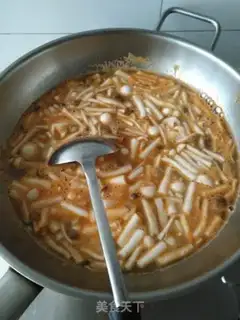 Make Seafood mushroom pastry soup step 9