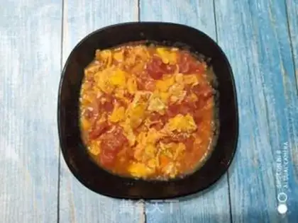 Make Tomato fried eggs step 6