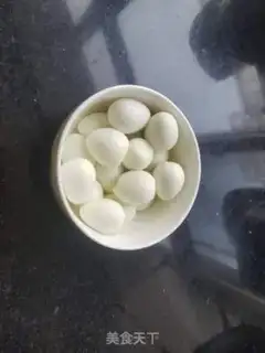 Make The peppered quail egg step 0