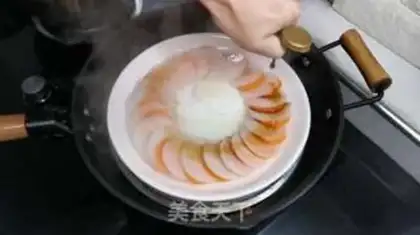 Make Three white carrots step 3