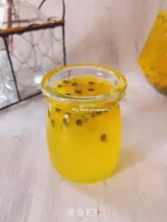 Make A bee of vanilla fruit step 2