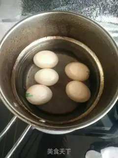 Make Five meat eggs and soybeans step 12