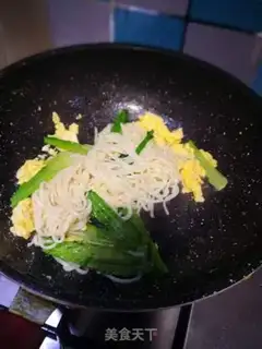 Make Egg noodles step 5