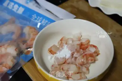 Make Shrimp tofu step 1