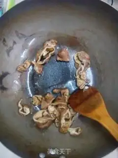 Make Chili fried intestines step 2