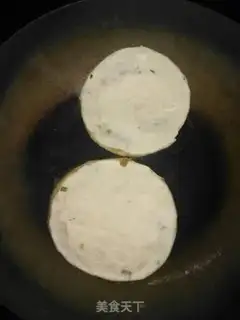 Make Pretzels of pepper and onion waffles step 10