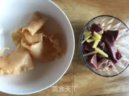 Make Pork heart soup step 0