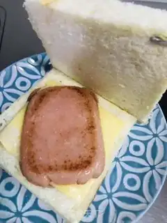 Make Cheese ham sandwich step 3