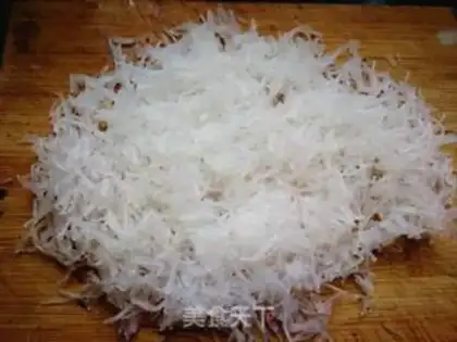 Make An egg dumpling for a rhinoceros fan step 3