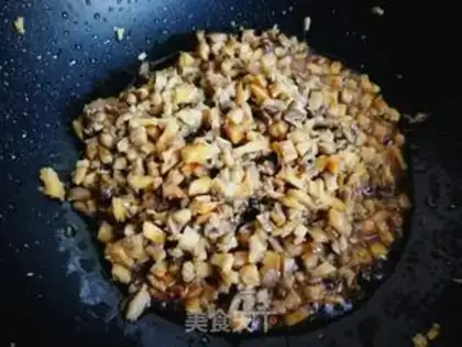 Make An egg dumpling for a rhinoceros fan step 9