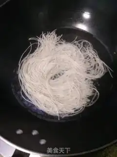 Make Noodles step 0
