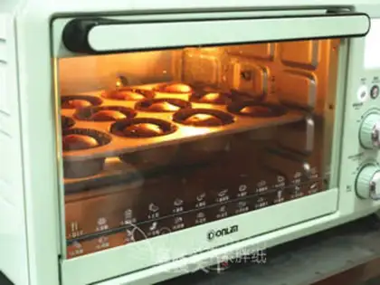 Make Chocolate-bread step 8