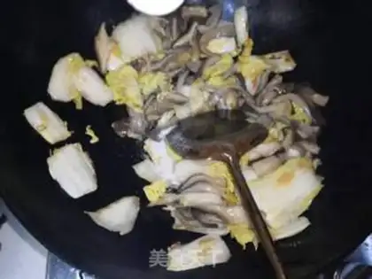 Make Plum mushrooms step 8