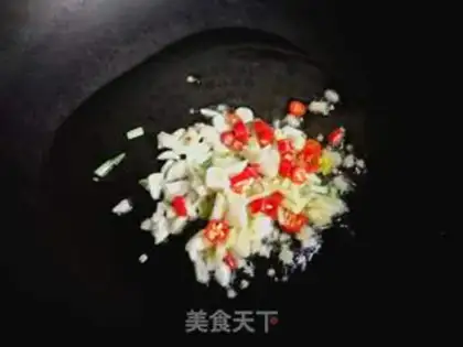Make Garlic pasta step 2