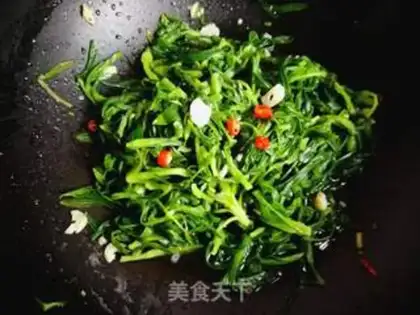Make Garlic pasta step 5