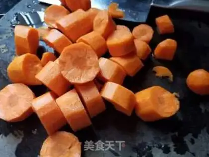 Make Carrot seaweed soup step 2