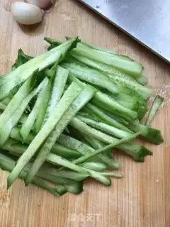 Make A cucumber with cucumber step 7