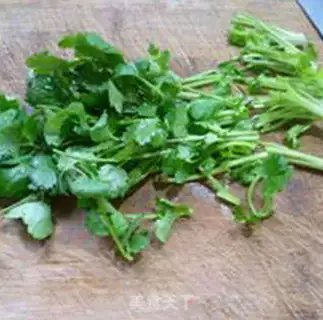 Make The fragrance with the green bean sprouts step 5