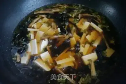Make Spicy soup step 5