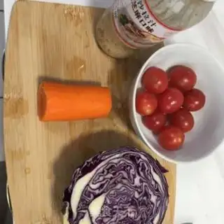 Make A ferret salad step 0