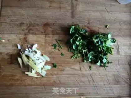 Make Shrimp tofu soup step 2