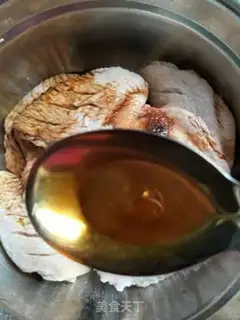 Make Spicy fried chicken wings step 1