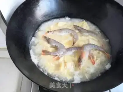 Make Shrimp tofu soup step 7
