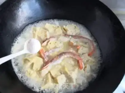 Make Shrimp tofu soup step 8