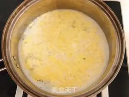 Make Rice and egg soup step 2
