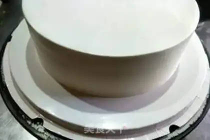 Make A flower cake step 5