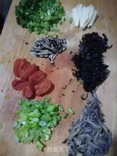 Make Egg noodle step 0