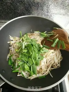 Make Green bean sprouts step 9