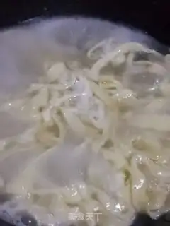 Make Egg noodle step 14