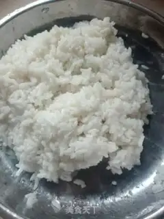 Make Egg fried rice step 1