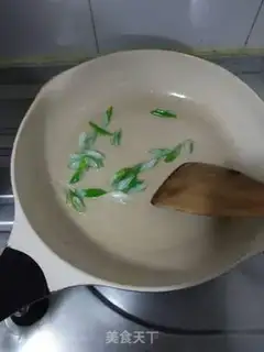 Make The green bean sprouts step 6