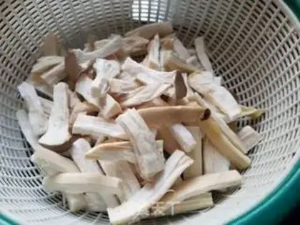 Make Cracker chicken leg mushrooms step 0
