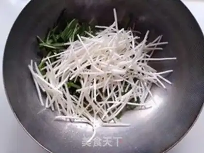 Make Soccer bean sprouts step 3