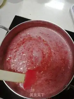 Make Homemade strawberry sauce step 3