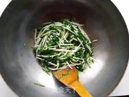 Make Soccer bean sprouts step 5
