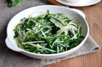 Make Soccer bean sprouts step 6