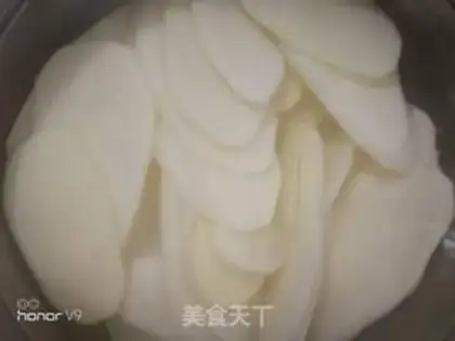 Make Clear the potato chips step 1