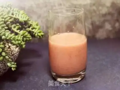 Make Strawberry banana juice step 4