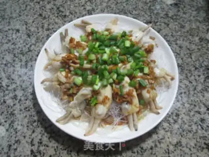 Make Garlic fans step 9