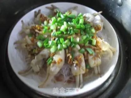 Make Garlic fans step 10