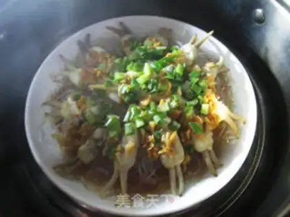 Make Garlic fans step 12