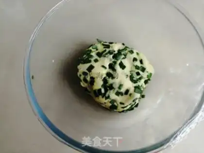 Make Onion soda cookies step 4