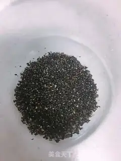 Make Black Sesame Rice step 1