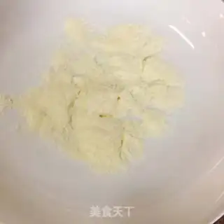 Make Strawberry milkball step 5
